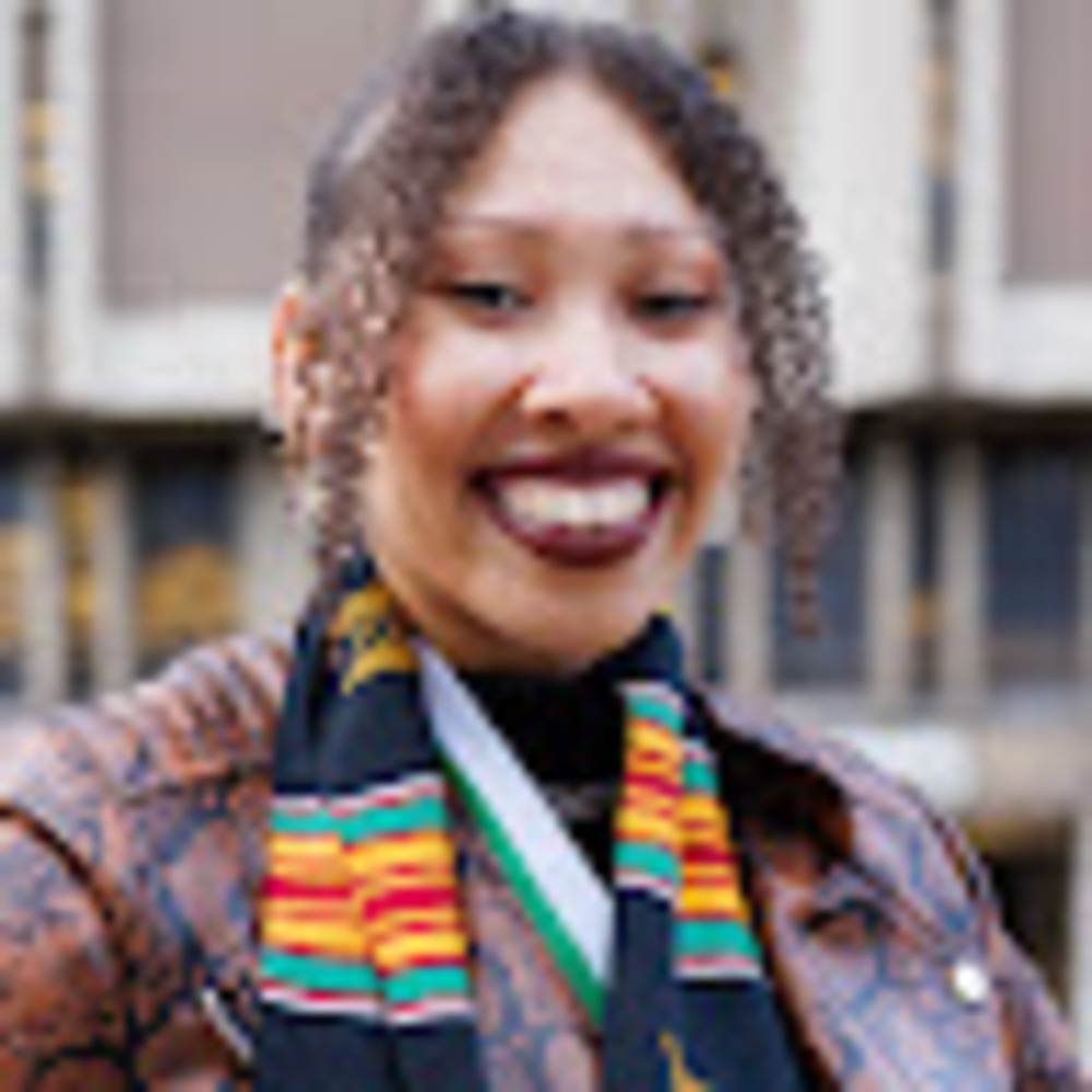 Meet your Posher, Juliana